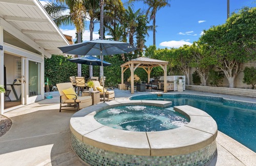 Huntington Beach House | Classic Mid-Century Home-Huntington Harbour Marina