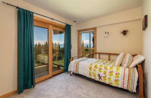 Talmont House | Clearview by Tahoe Mountain Properties