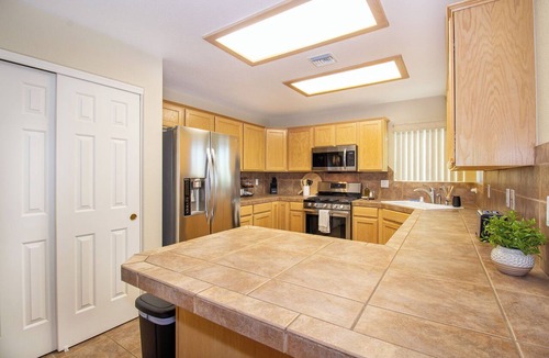 Fort Mohave House | Close to River & Avi Casino - Boat Parking, BBQ & Dogs OK!