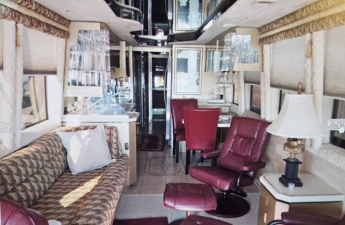 Phoenix Lake-Cedar Ridge House | Close to Yosemite, Enjoy Staying in Luxury Prevost RV