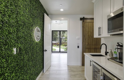 Avila Beach House | Cobbo's Beach House - WOW/Luxe/HOT TUBS/Views/STEPS TO BEACH