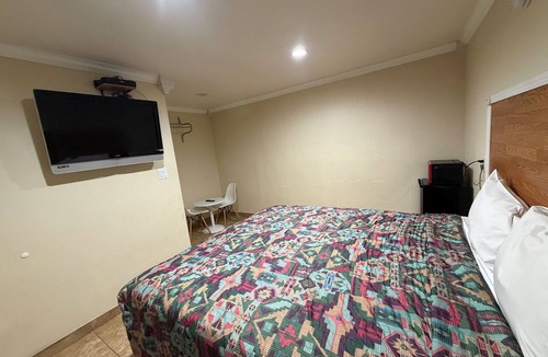 Los Angeles Hotel | Colony Motel