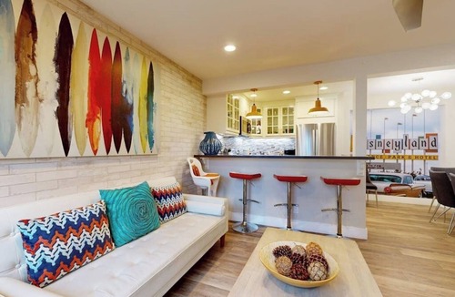 Hermosa Village Condo | Colorful & contemporary condo with patio & washer/dryer - watch the fireworks