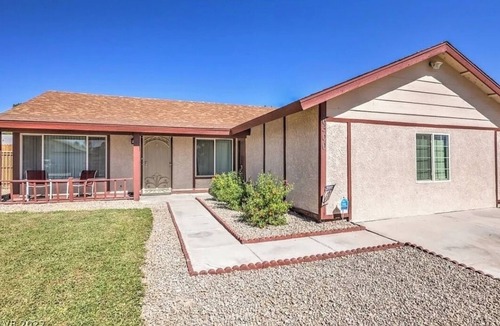 Las Vegas Apartment | Come & stay at your private Oasis where your comfort is our number 1 priority!