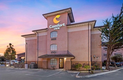 Marina Hotel | Comfort Inn Marina on the Monterey Bay