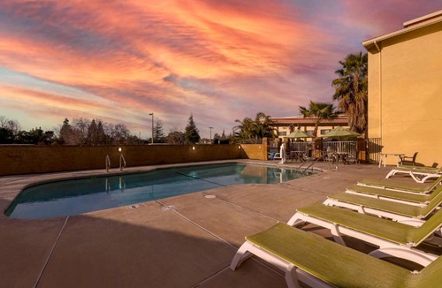 Rocklin Hotel | Comfort Inn & Suites Rocklin - Roseville