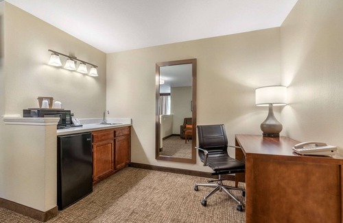 Red Bluff Hotel | Comfort Suites Red Bluff near I-5