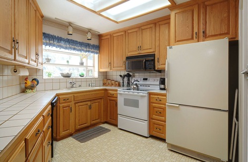 Sierra Village House | Comfortable Large Home In The Forest