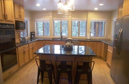 Incline Village House | Comfortable Upscale Remodeled House, 4 Bedrooms, 3 Baths. WSTR 21-0307
