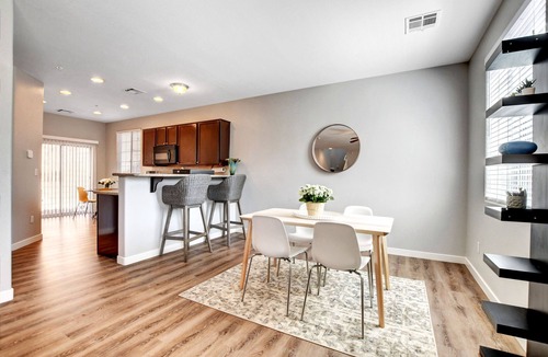 Lone Mountain Vistas House | Contemporary 3BR House Near DT Summerlin – 3 Miles