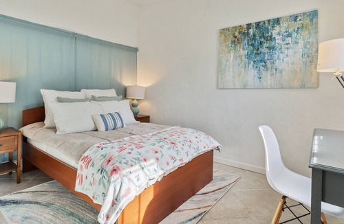 San Lorenzo House | Convenient Cozy Cottage