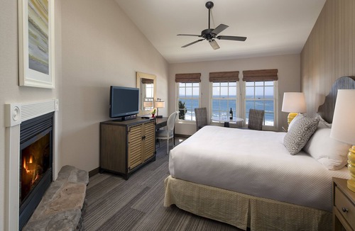 Motel District Hotel | Cottage Inn By The Sea