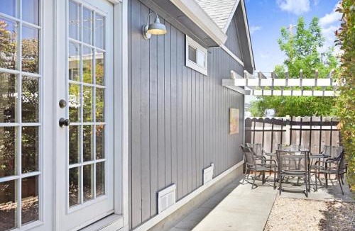 Napa House | Cottage Petite