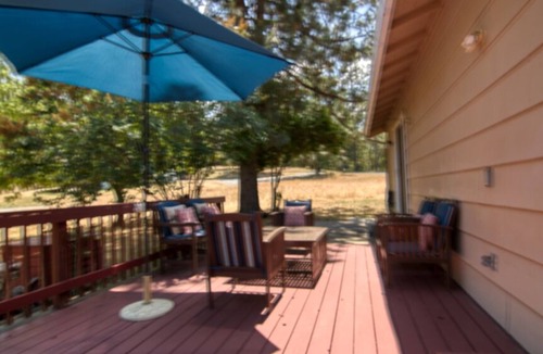 Groveland House | Cottonwood Cabin at Pine Mountain Lake