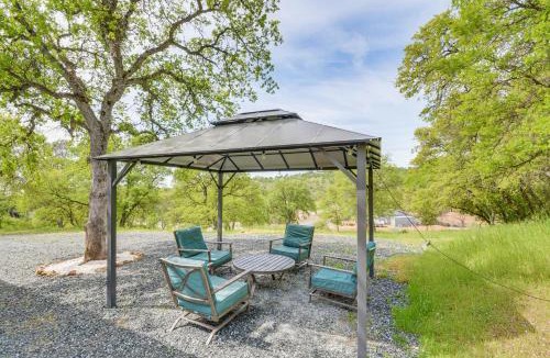 Coulterville House | Coulterville Home w/Gazebo Near Lakes & Hiking!