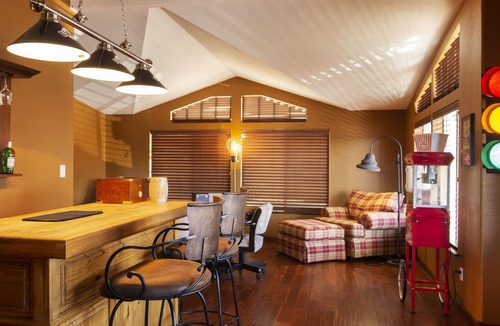 Altaville House | Country Hilltop Retreat