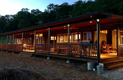 Altaville House | Country Hilltop Retreat
