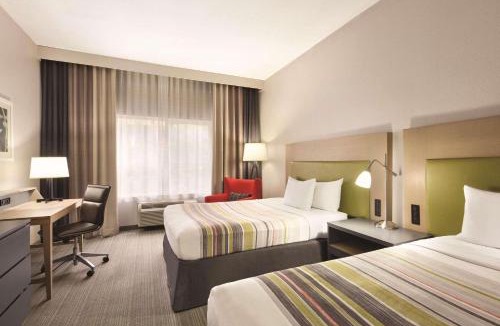 Raisin Hotel | Country Inn & Suites by Radisson, Fresno North, CA