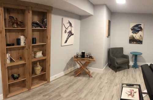 Reno Apartment | Country setting with Modern Finishes