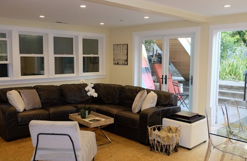 Fairfax Apartment | Cozy 1-bedroom creekside hideaway in charming Fairfax walkable to downtown.