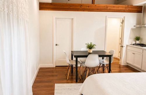 Laguna Hills House | Cozy 1-bedroom house in beautiful Laguna Hills closer to the beach 8 miles