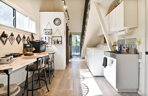 Hathaway Pines Apartment | Cozy 1-bedroom Loft Apartment in Stanislaus National Forest by Historic Murphys