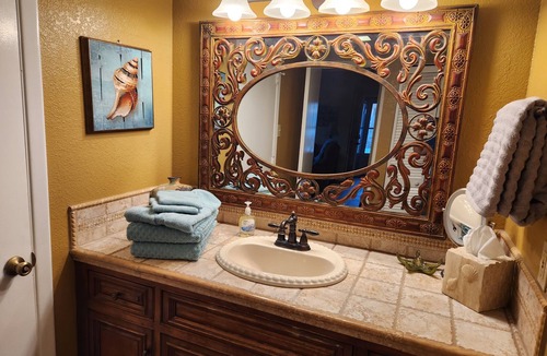 Lake Havasu City Condo | Cozy 1-bedroom condo short walk to the beach in Lake Havasu City