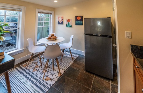 Eureka Valley Cottage | Cozy 1br Cottage: Quiet, Stocked, Pet-Friendly
