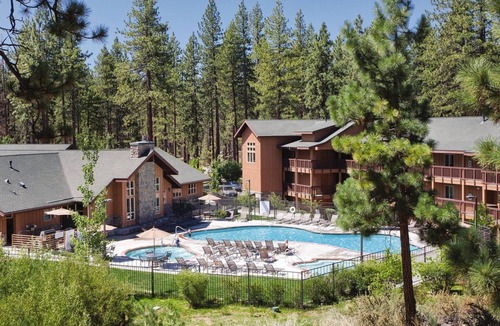 Round Hill Village Condo | Cozy 2-bedroom condo in Zephyr Cove
