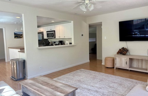Kernville House | Cozy 2 Bedroom home in the heart of Kernville