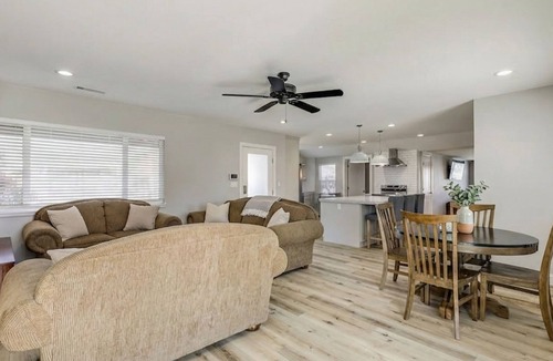 Hughson House | Cozy 2-bedroom House in Serene Hughson