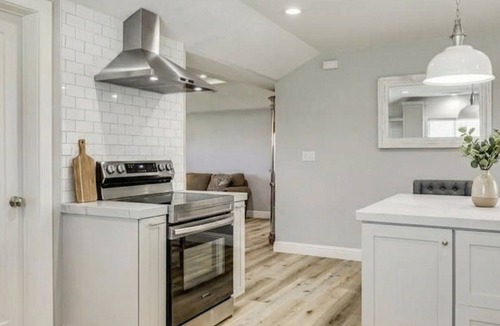 Hughson House | Cozy 2-bedroom House in Serene Hughson