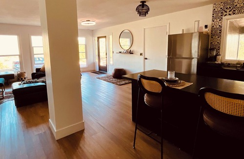 North Fork Cabin | Cozy 3-bedroom cabin in charming North Fork with AC