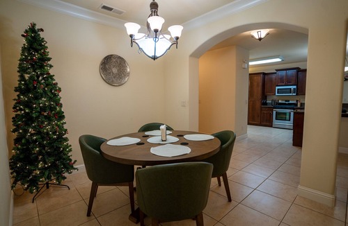 Fresno House | Cozy 3 bedroom home in a welcoming neighborhood