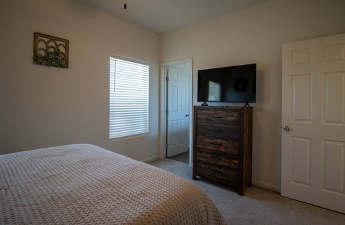 Porterville House | Cozy 3 bedroom Villa W/Spa