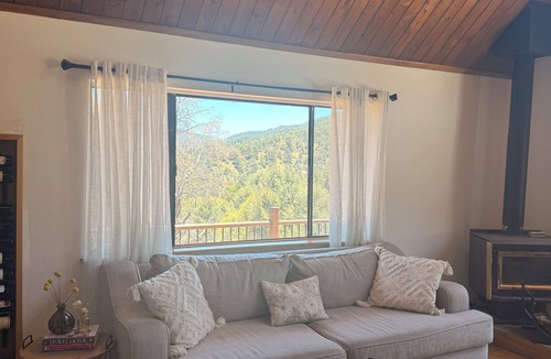 Pine Mountain Club Cabin | Cozy 4-bedroom cabin in marvelous Frazier Park with AC