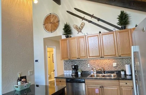 Tahoe Village Villa | Cozy Alpine Retreat | BBQ, Views + Fireplace