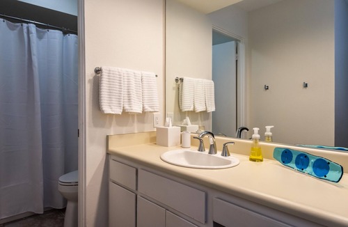 Canyon Corridor Condo | Cozy and Hip Condo in Awesome Palm Springs Neighborhood