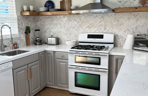 Eastside Santa Cruz House | COZY BEACH HOUSE plus GUEST HOUSE each unit 2 adults PET FRIENDLY