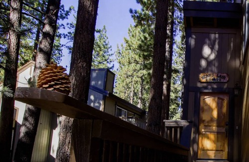 Zephyr Cove Ski Chalet | 🐻 Cozy Bear's Lair Tahoe Chalet Near Heavenly 🏂