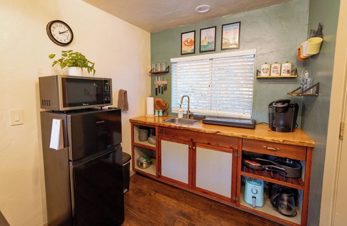 Oakhurst Apartment | Cozy Cabin Near Yosemite & Corlieu Falls