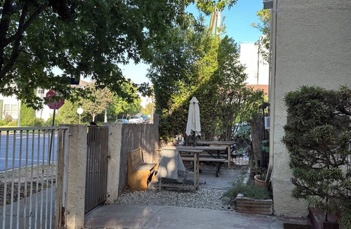 Mid-Wilshire Apartment | Cozy Central LA 1B1B apartment 5 minutes from the grove