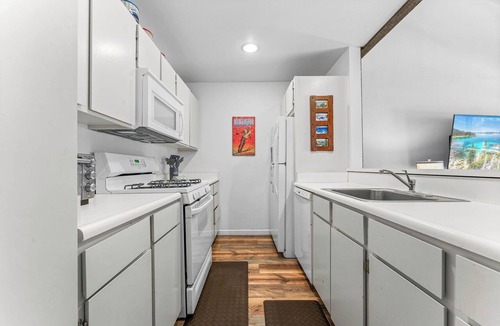 Kings Beach House | Cozy Condo and Gaming Loft Close to Northstar