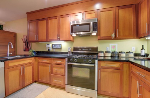 Longfellow Apartment | Cozy Emeryville Studio, Near Beaches & Parks!