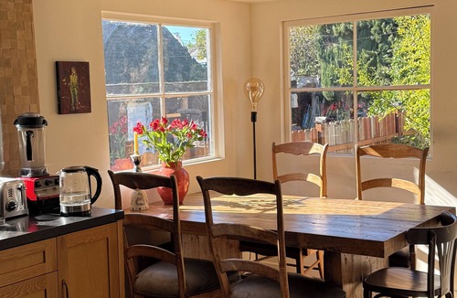 Mid City House | Cozy, Homey 3-Bedroom Bohemian Home in the Heart of L.A