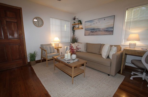 Whittier Apartment | Cozy II Uptown Whittier Sleeps 4, Nearby Disneyland, Knotts Berry Farm