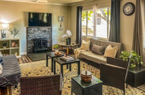 Bodfish House | Cozy Lake House