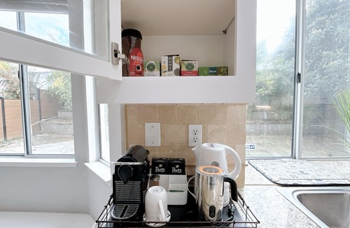 North San Jose House | Cozy Morden Family & Work Retreat 4b3b house with AC