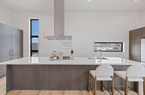 NoHo Arts District Apartment | Cozy/New 2-bedroom apartment in North Hollywood