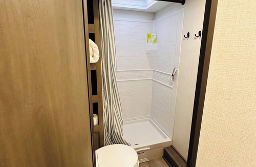 Otay House | Cozy RV in Welcoming San Diego with WiFi, AC